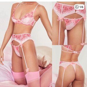 new FOR LOVE AND LEMONS RETRO HEART limited edition garter s small